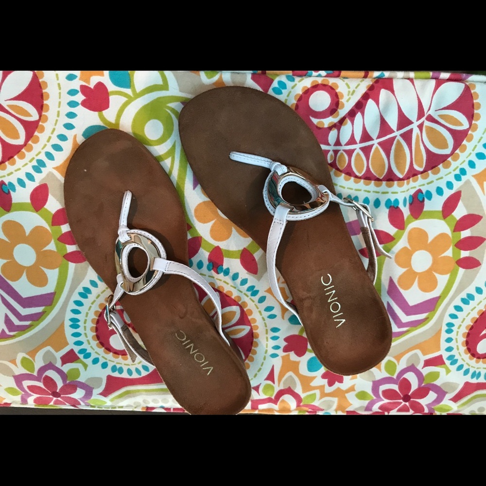 Vionic white Sandals 6.5